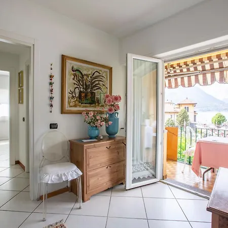 Alojamento de Acomodação e Pequeno-almoço Tosca House 2 Varenna