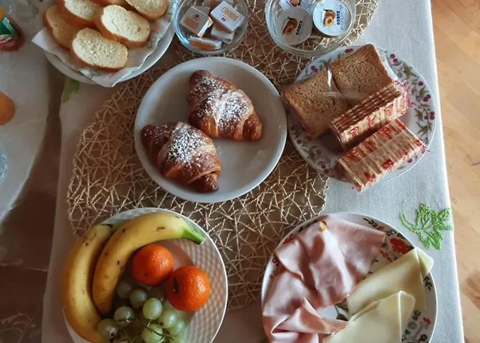 Tosca House 2 Varenna