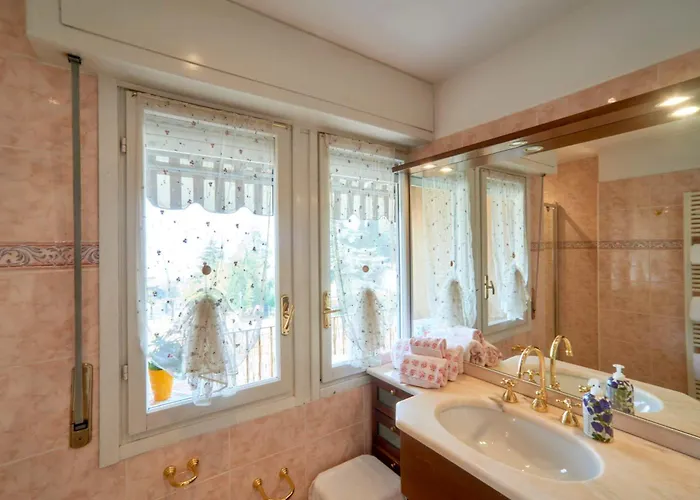 Bed & Breakfast Tosca House 2