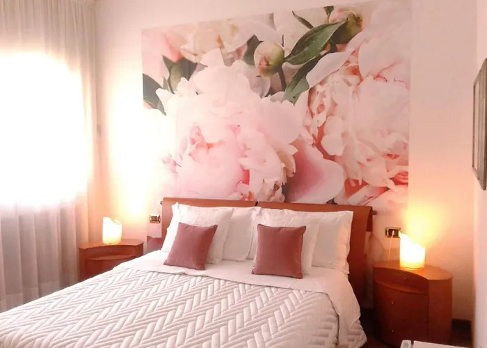 Tosca House 2 Bed & Breakfast 4*