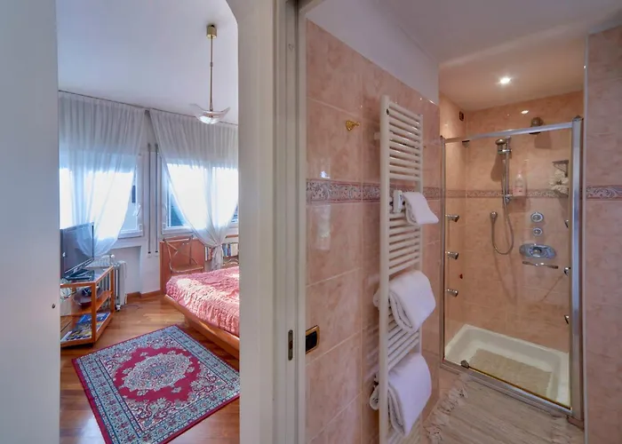 Bed & Breakfast Tosca House 2 Varenna