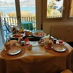 Tosca House 2 לינה וארוחת בוקר 3*
