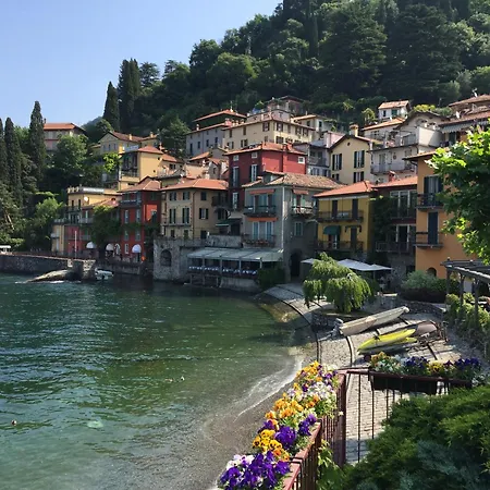 Oda ve Kahvaltı Tosca House 2 Varenna