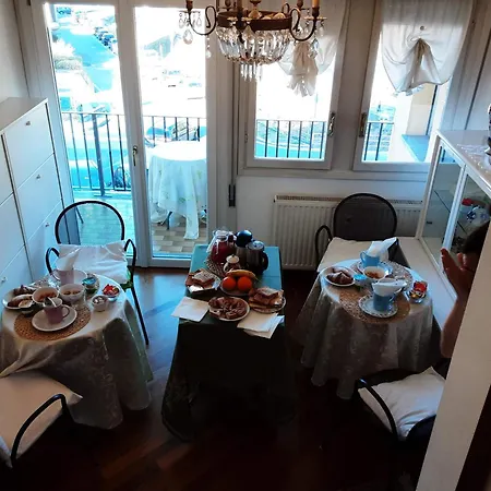 Tosca House 2 4* ורנה