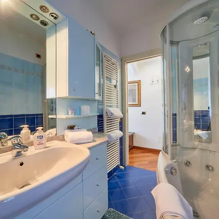 Tosca House 2 Bed & Breakfast