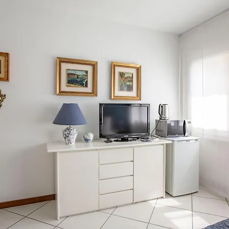 Tosca House 2 4* Varenna