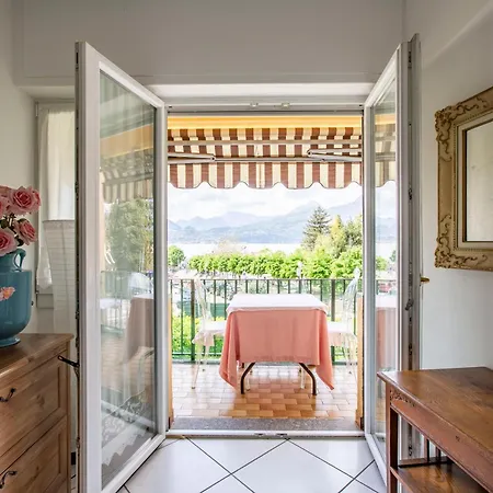 לינה וארוחת בוקר Tosca House 2