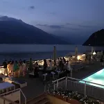 Tosca House 2 Bed & Breakfast Varenna