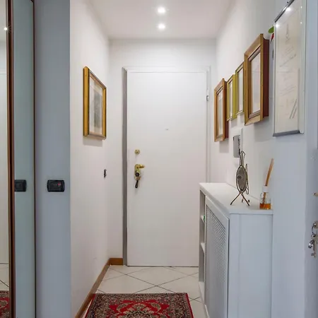 B&B Tosca House 2 4*