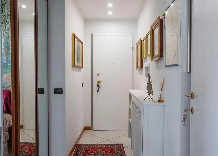 Bed & Breakfast Tosca House 2 4*